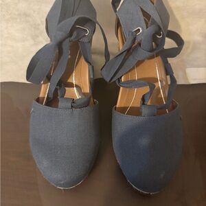 Vionic Navy Kaitlyn  Espadrille Flats Sz 8